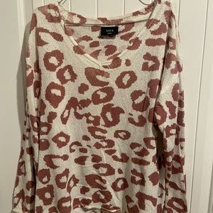 Vici leopard sweater